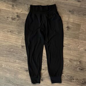 Athleta Salutation Jogger in Powervita